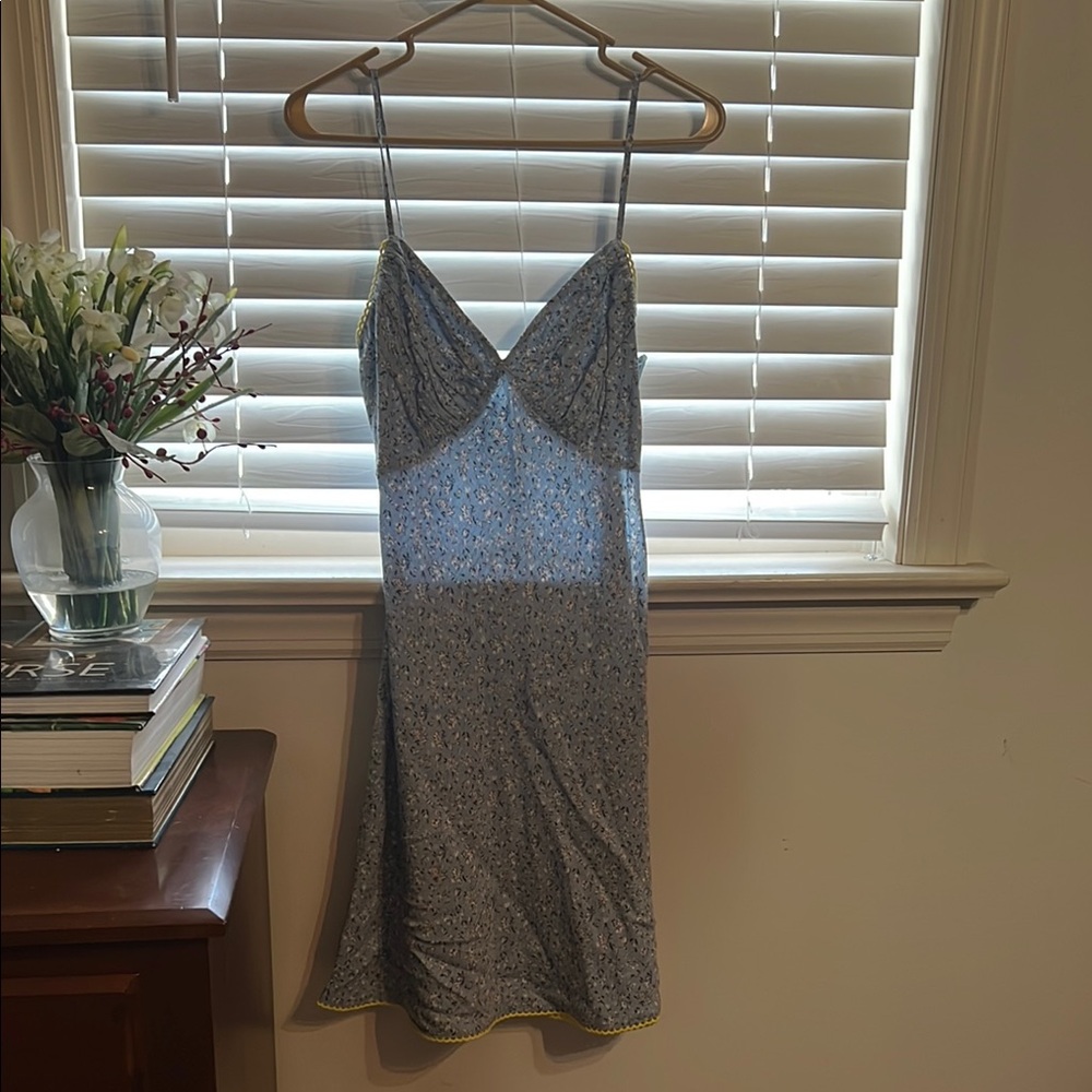 Topshop Blue Floral Midi Dress